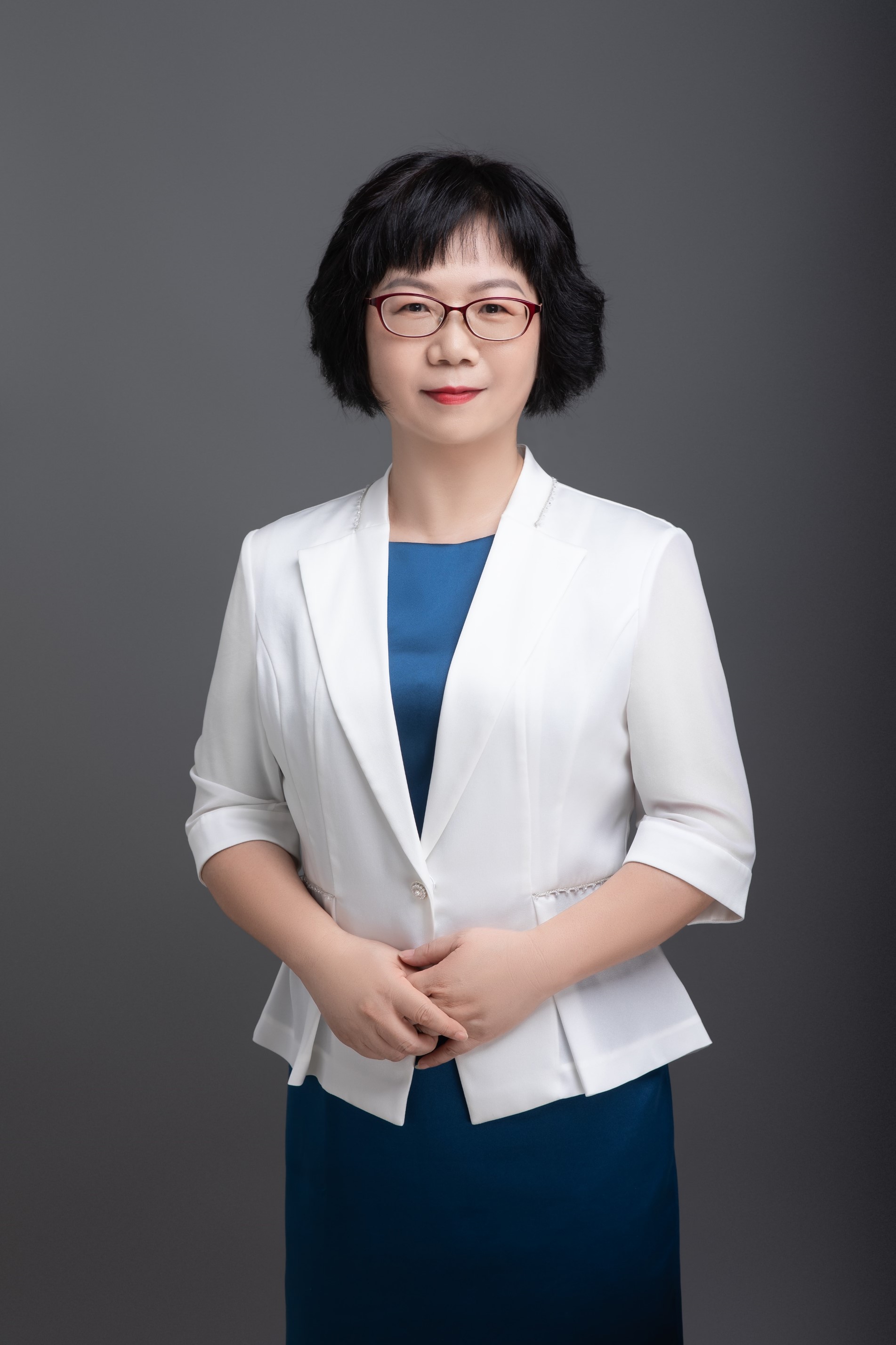 程梅.jpg